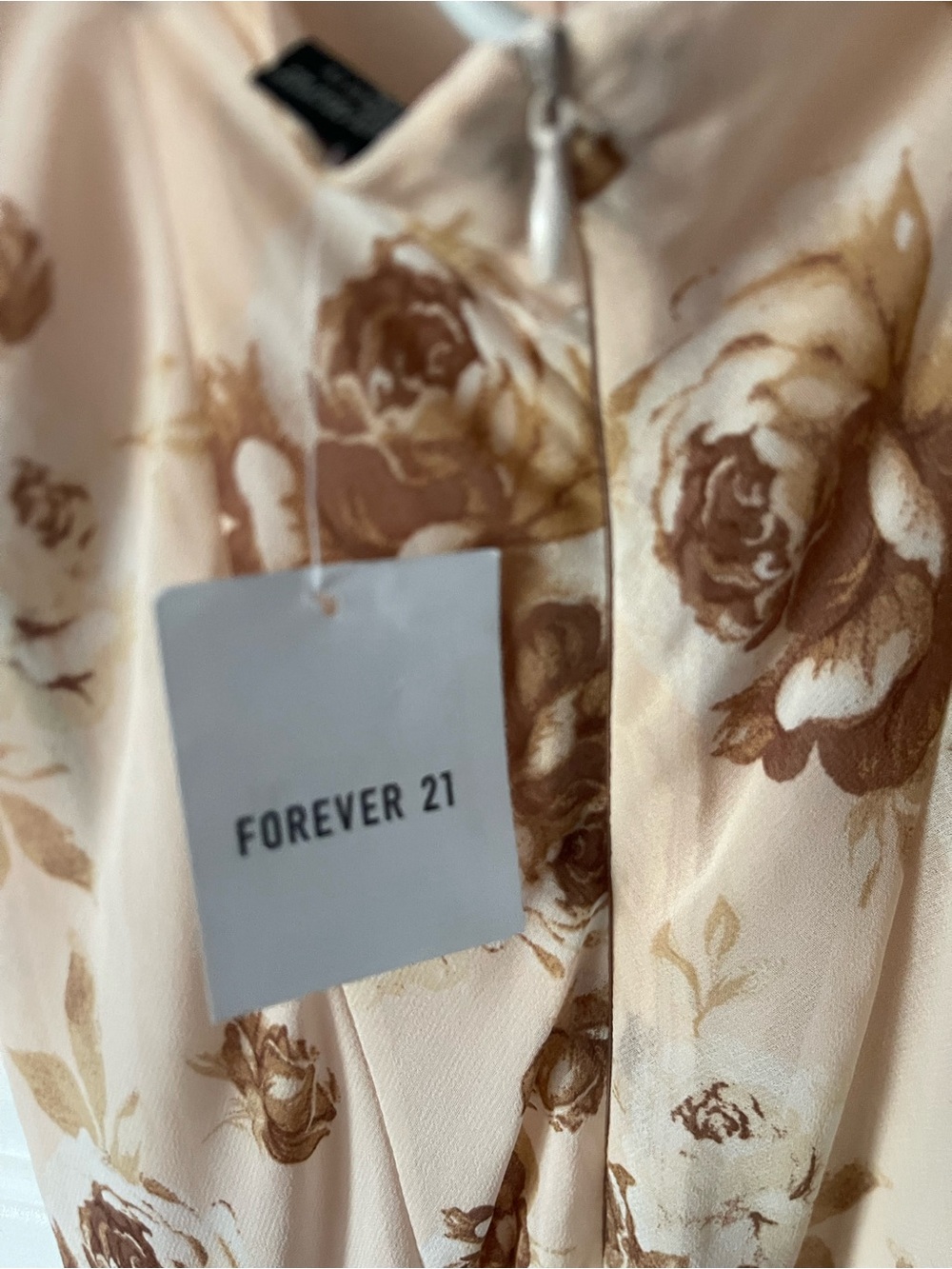 Forever 21 Cream Maxi Dress with Brown Floral Print - Picture 2 of 5